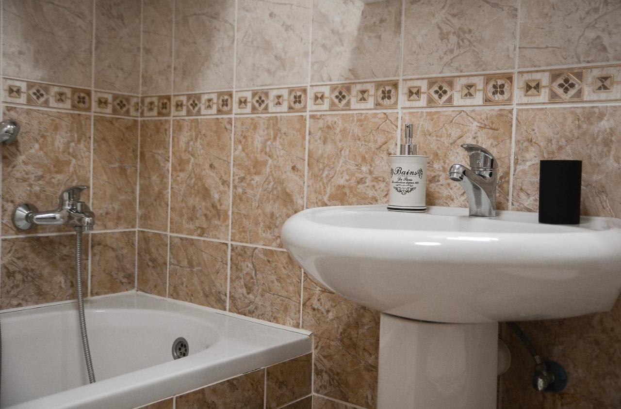 Crown Apartment 2 Суботиця Екстер'єр фото